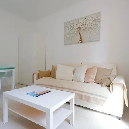 Le Nine - 2 Prs Standing Vieil Apartmán