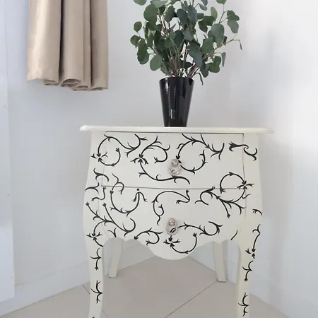 Le Nine - 2 Prs Standing Vieil *